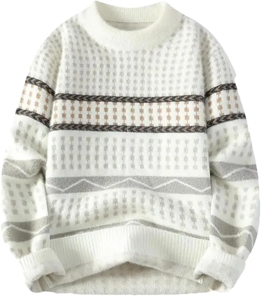 

Мужской свитер с круглым вырезом и узором