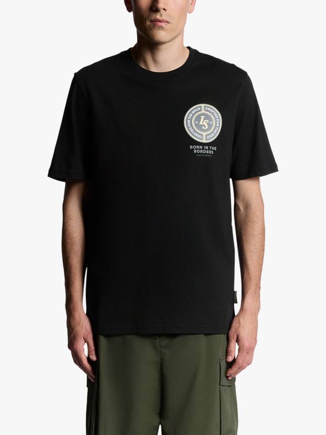 

Футболка из хлопка с принтом Born In The Borders Lyle & Scott