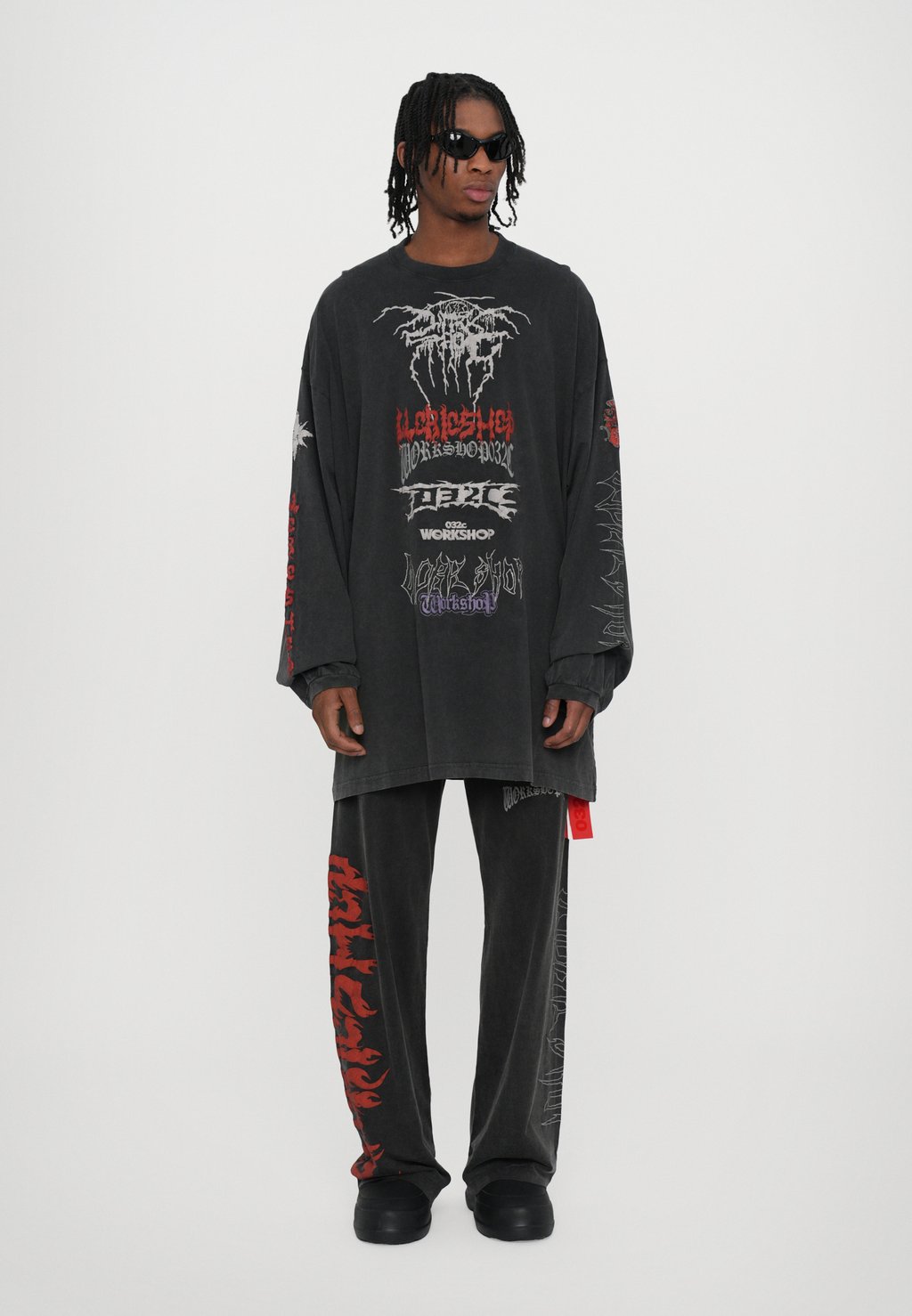 

Лонгслив TELEPRESENCE OVERSIZED LONG SLEEVE UNISEX 032c, антрацит