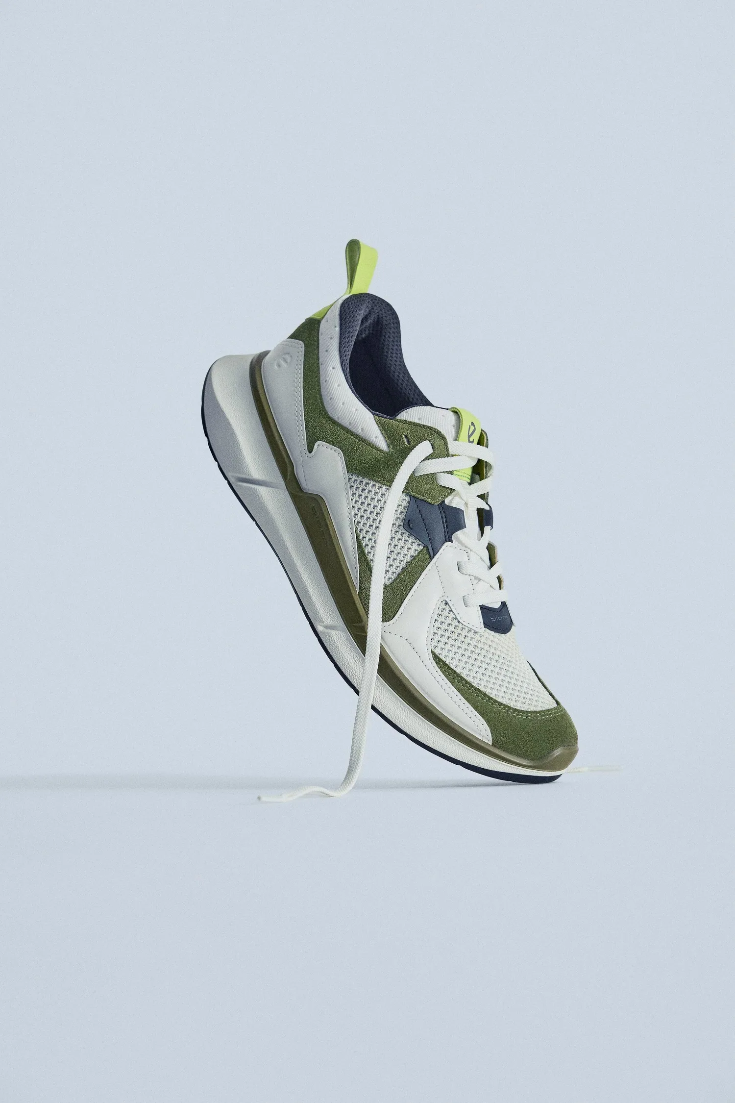 Мужские спортивные кроссовки ECCO Biom 2.2 из натуральной кожи для отдыха, ACORN / WHITE / SHADOW WHITE — фото 3