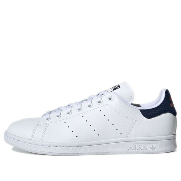 

Кроссовки Стэн Смит Adidas, белый