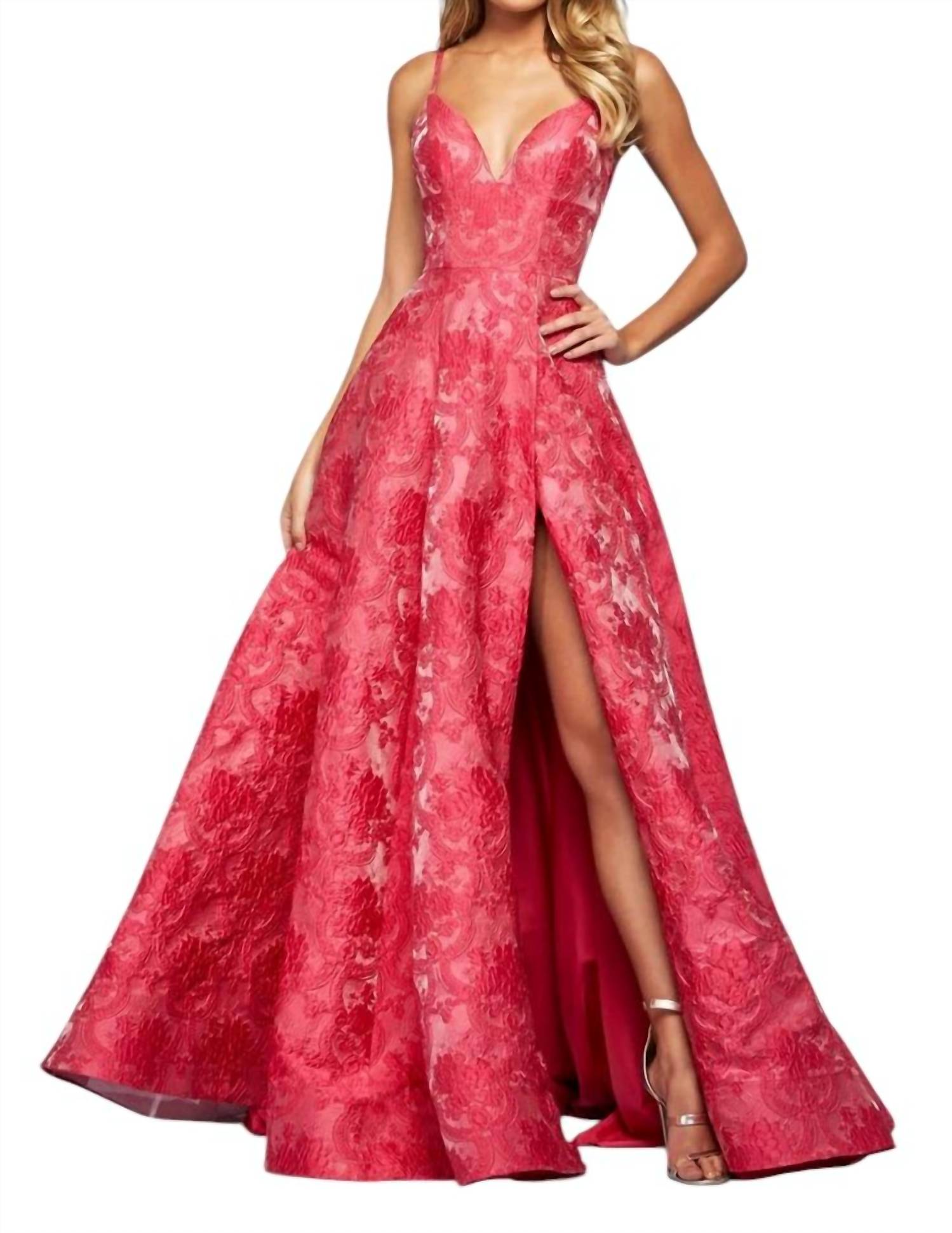 

Платье для выпускного с глубоким V-образным вырезом в цвете фуксия Sherri Hill