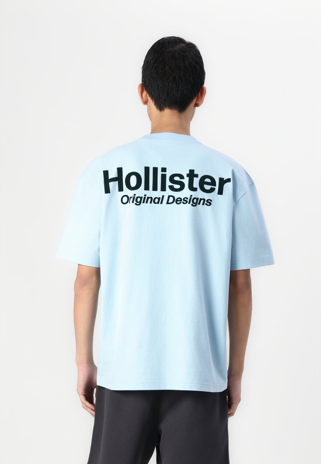 

Футболка с принтом BOXY TECH LOGO Hollister Co., синий