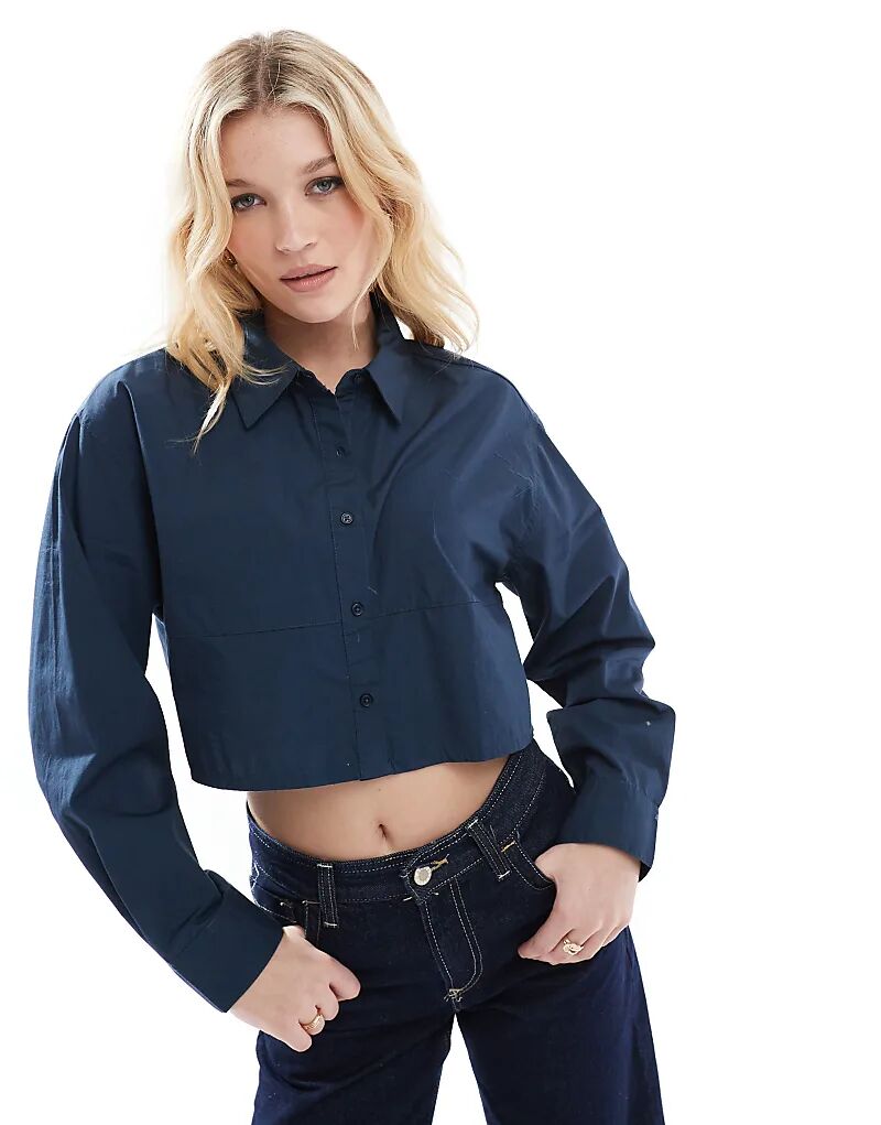 

Укороченная рубашка с длинными рукавами темно-синего цвета Pull&Bear