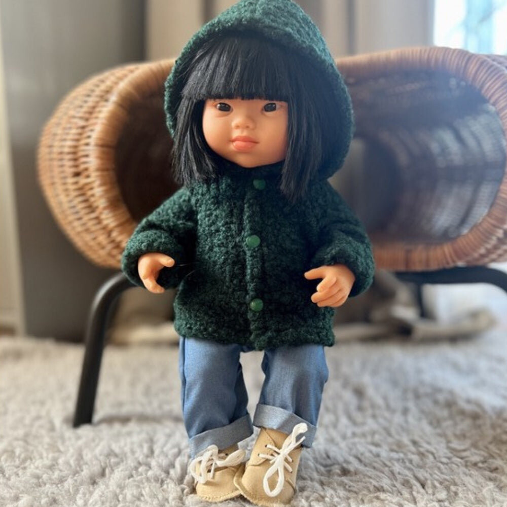 

Шерстяная куртка Miniland бутылочно-зеленого цвета для куклы 38см.