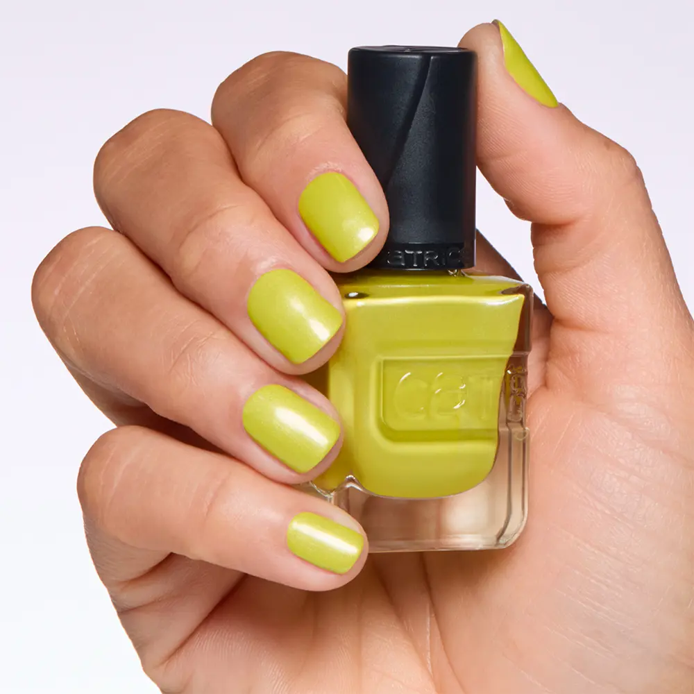 Лак для ногтей Gel affair esmalte de uñas Catrice, цвет 033-You’re The Lime To My Tequila, 10,5 мл. — фото 3