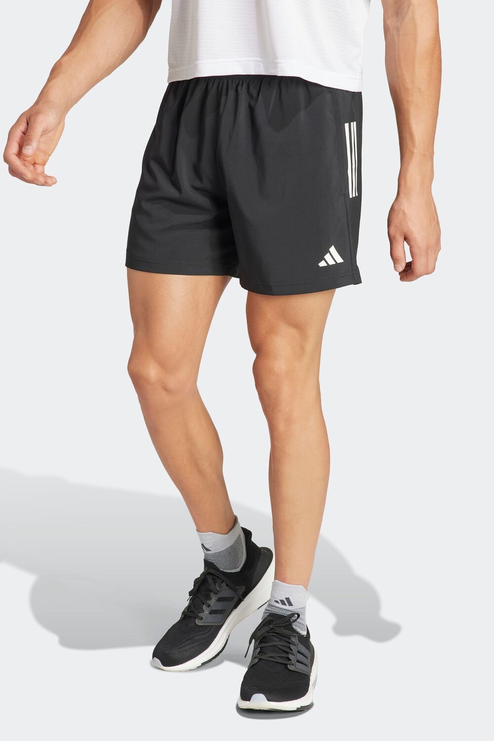 

Приобретите шорты для бега Adidas, черный