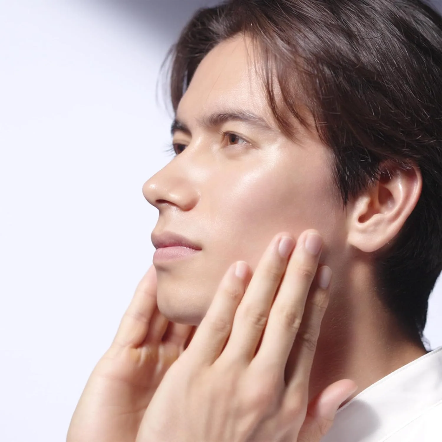 Shiseido Men Hydrating Lotion Clear, 150 мл, увлажнение на 12 часов, улучшает текстуру кожи, некомедогенный, для всех типов кожи, без парабенов и минерального масла — фото 4