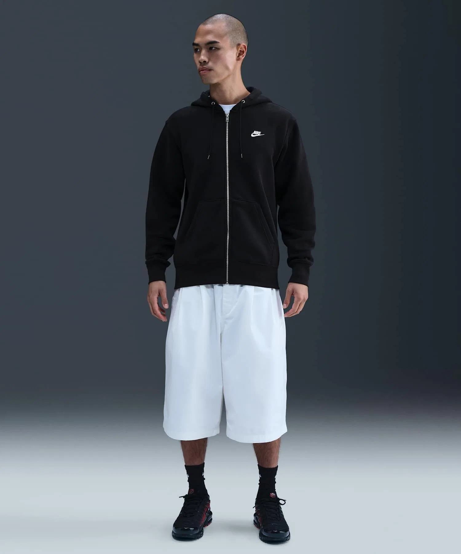 Мужская флисовая толстовка Nike Club на молнии FN3862-010, черная. — фото 4