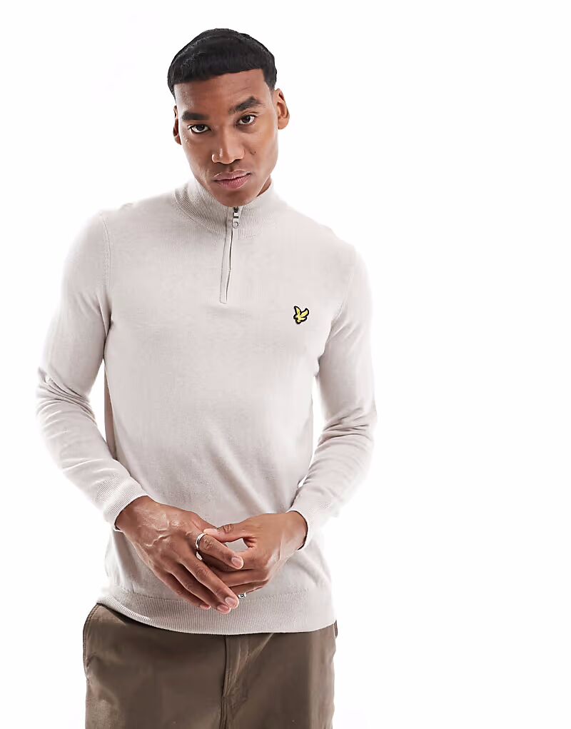 

Джемпер Lyle & Scott из хлопковой мериносовой шерсти с застежкой на четвертную молнию кремового цвета