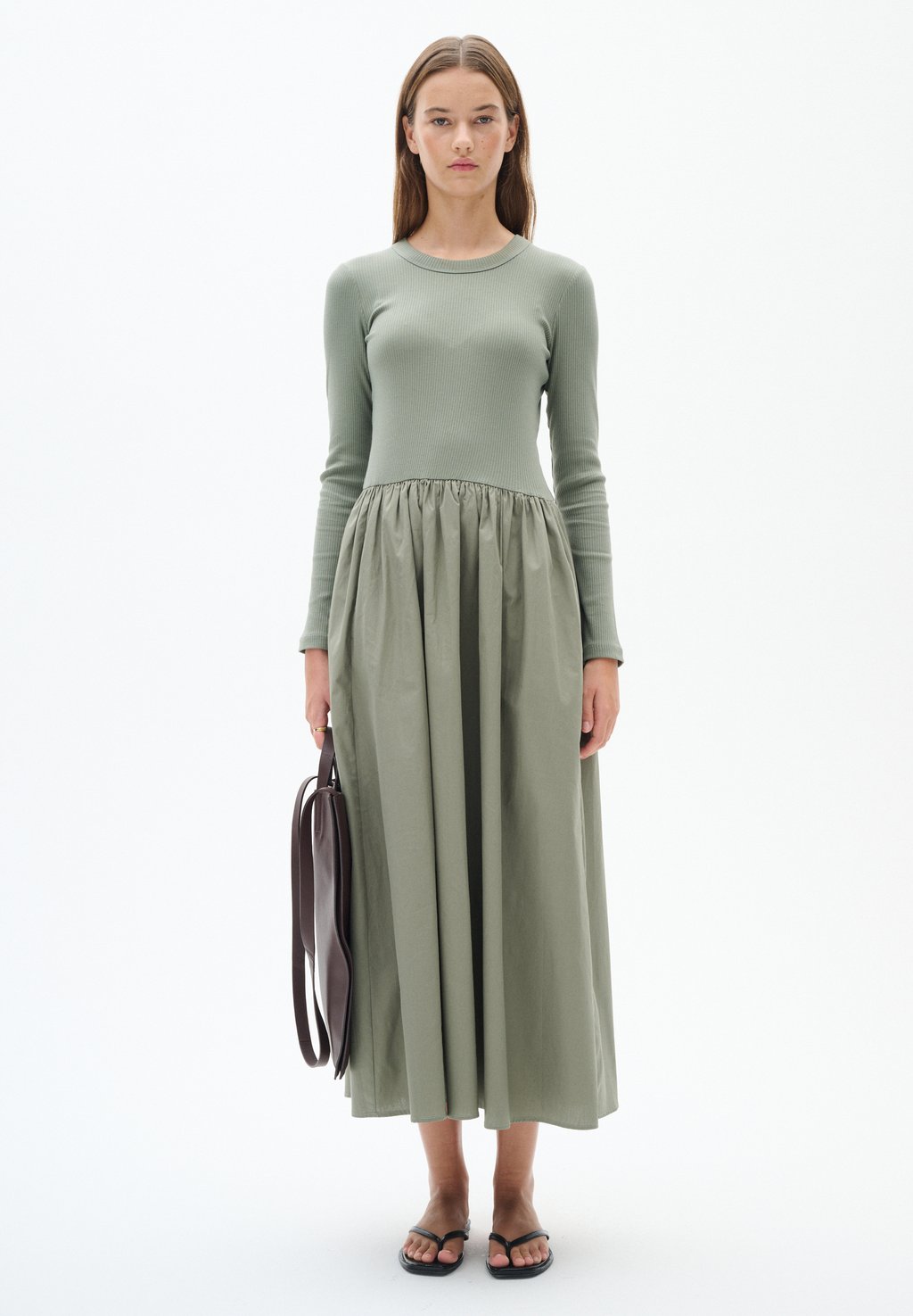 

Вязаное платье DAGNAMA InWear, оливковый