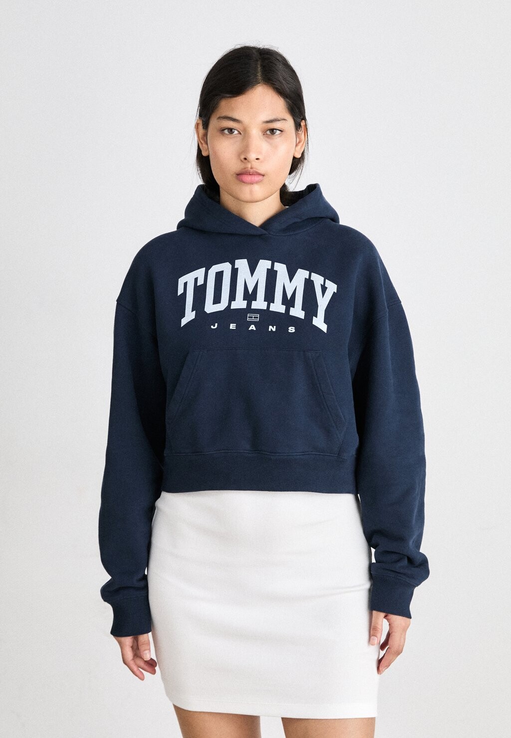 

Толстовка с капюшоном VARSITY HOODIE Tommy Hilfiger, темно-синий