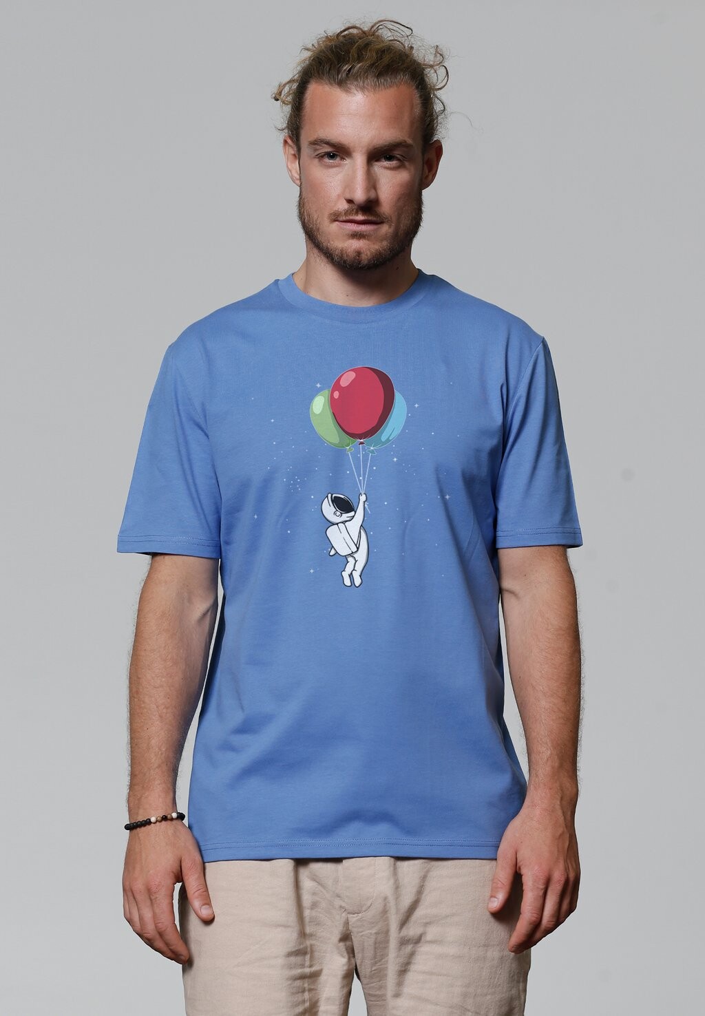 

Футболка с принтом LITTLE BALLOON ASTRONAUT watapparel, светло-голубой