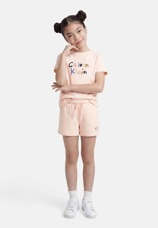 Короткие шорты унисекс Calvin Klein Jeans, Pearl