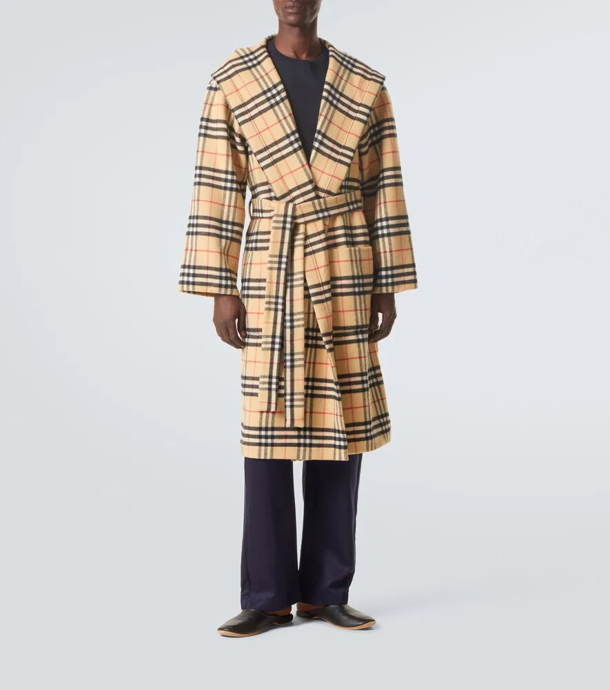 Халат Burberry шерсть/кашемир клетка Sand Ip Check, бежевый — фото 2