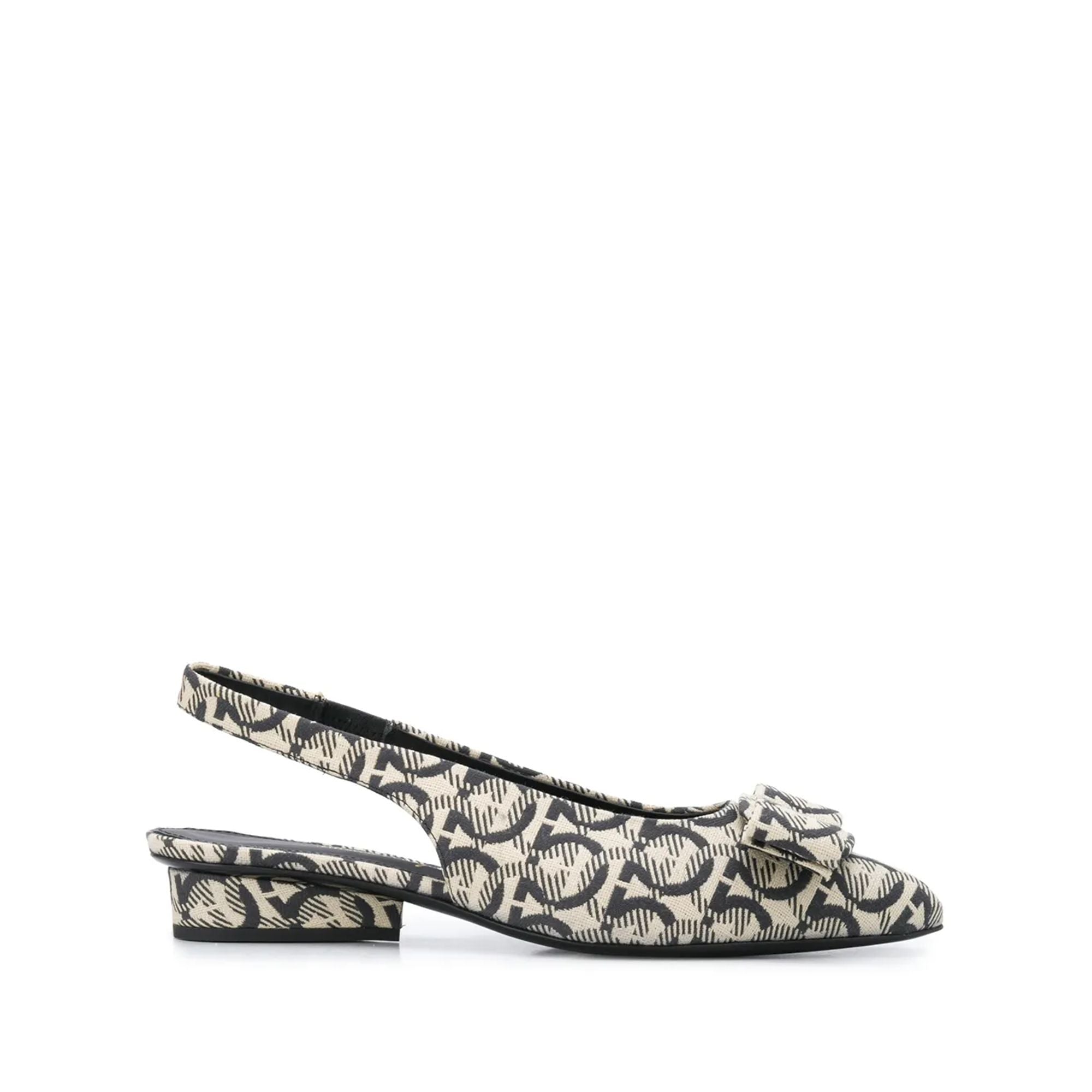 Ferragamo босоножки-лодочки на шлейке Salvatore Ferragamo, бежевый/белый — фото 4