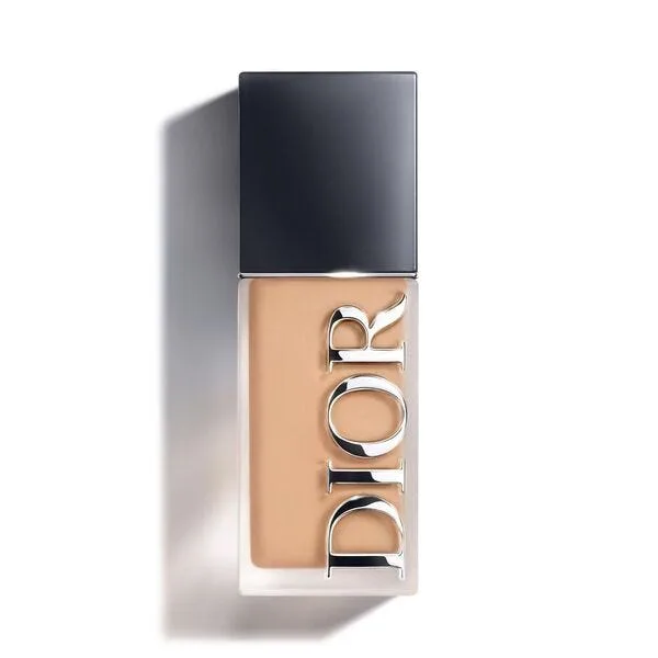 Натуральная матовая тональная основа для макияжа DIOR Dior Forever Skin Wear, 3N