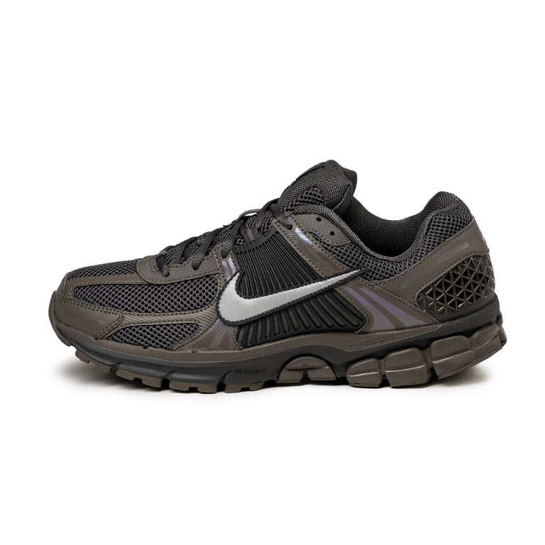 Кроссовки zoom vomero 5 Nike, серебряный