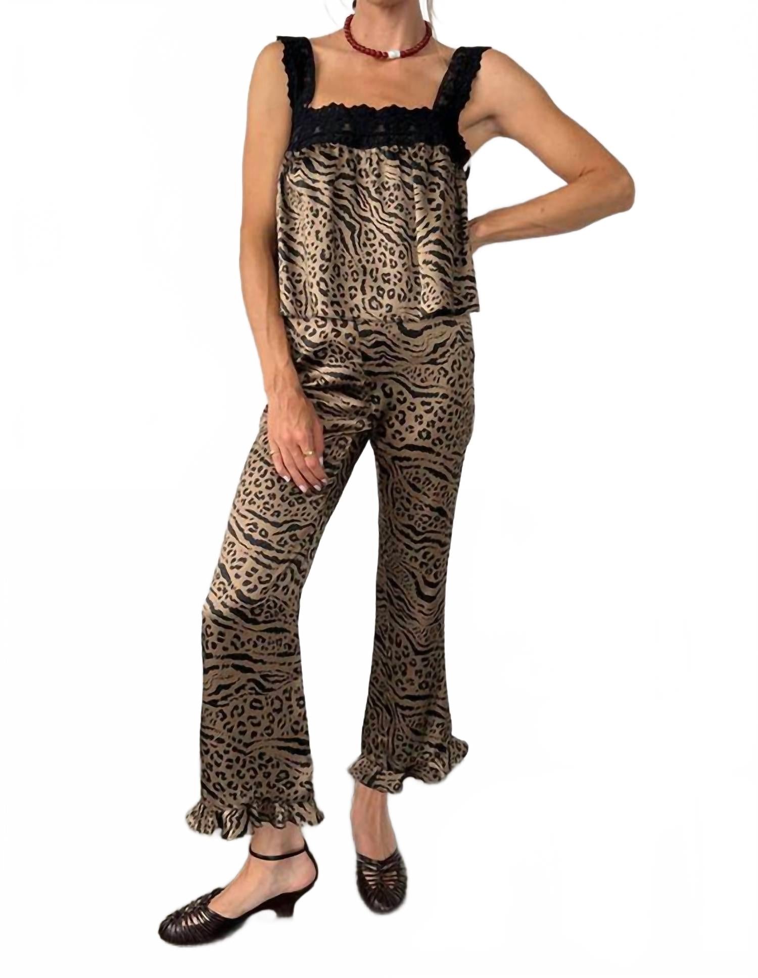 

CIAO LUCIA Шелковый топ Leah бежевого цвета