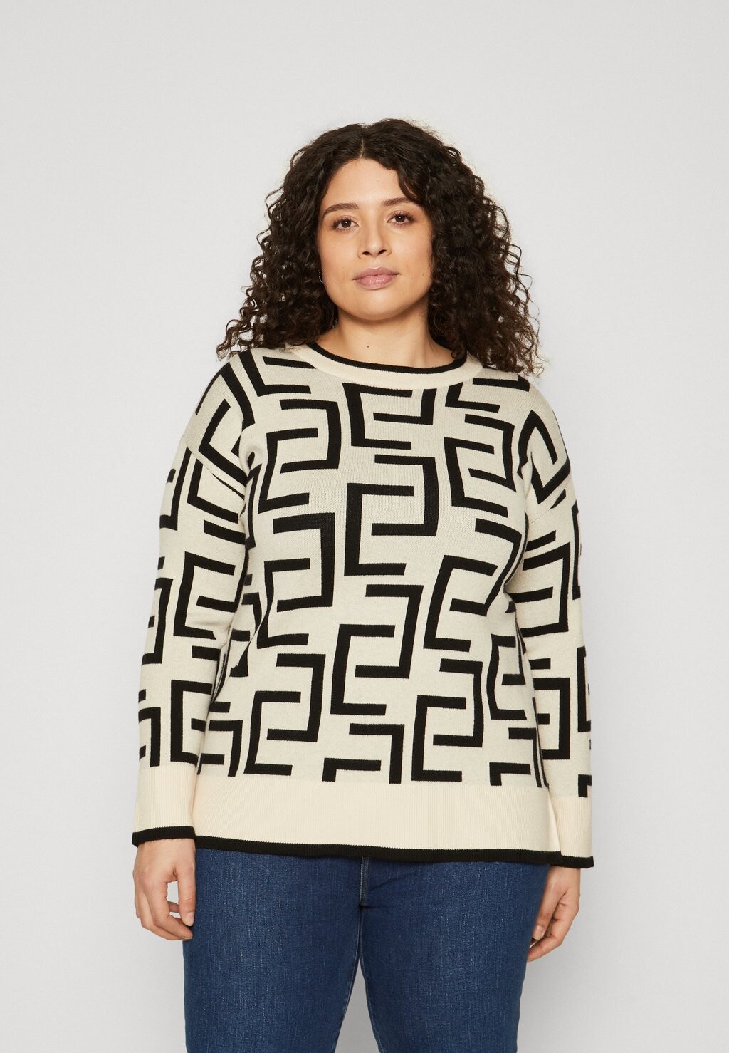 

Джемпер VMCSABA O NECK Vero Moda Curve, крем