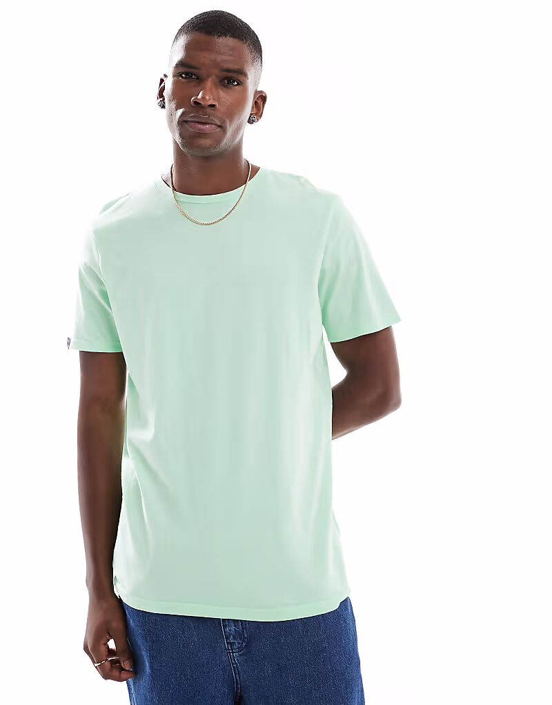 

Футболка Superdry Classic Essential в выстиранном зеленом пепельном цвете