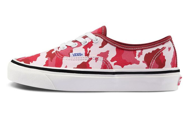 

Кроссовки Vans Authentic Red Camouflage