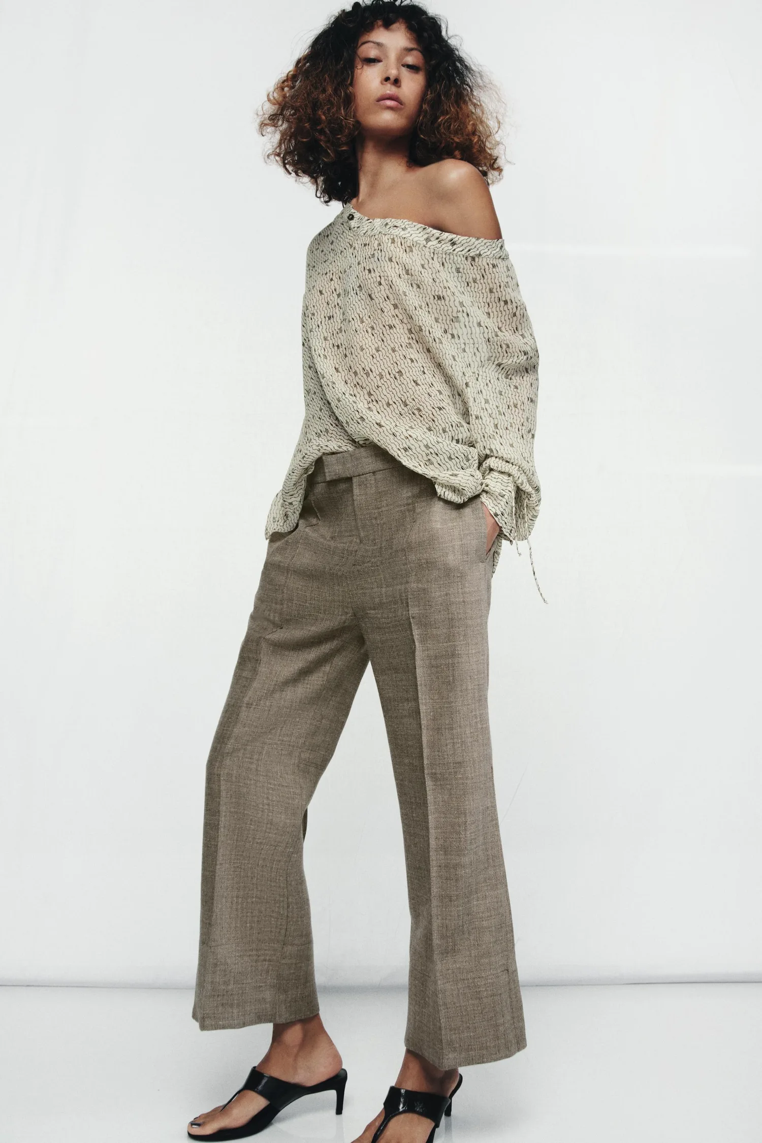 Укороченные расклешенные брюки из шерстяной смеси от zw collection Zara, коричневый