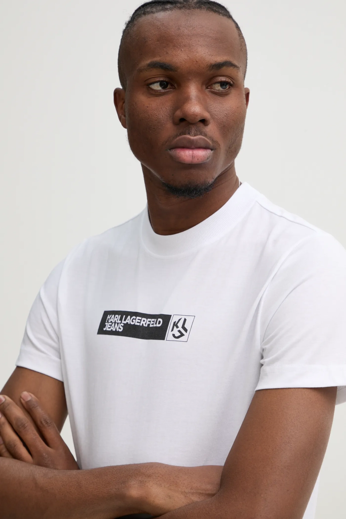 

Футболка Karl Lagerfeld Jeans, белый