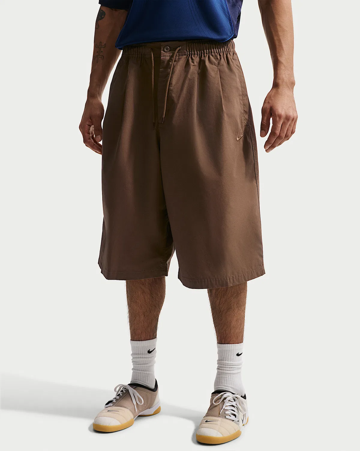 Мужские свободные шорты Nike Club, Mosswood Brown/Mosswood Brown — фото 2