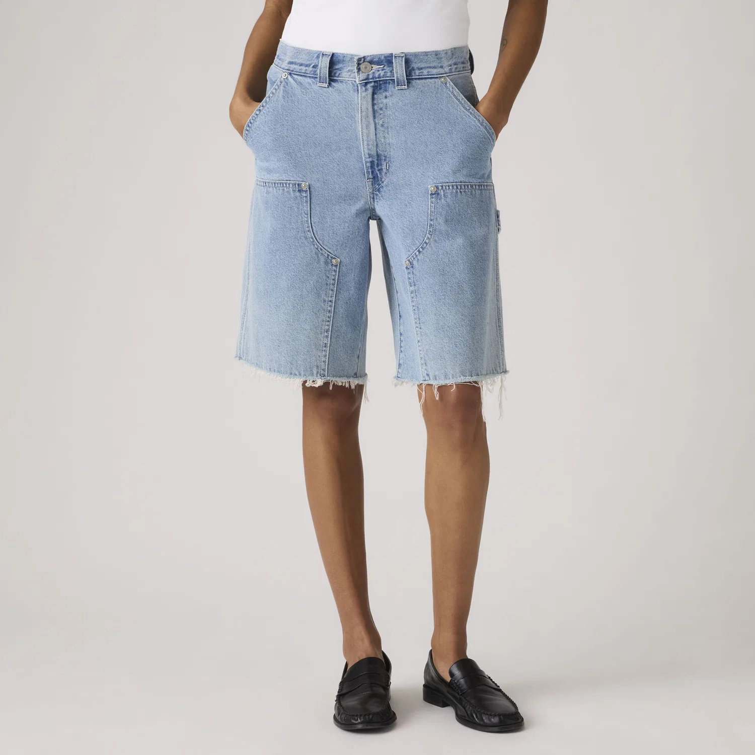 Женские широкие шорты в стиле "папины рабочие" Levi's, Medium Wash — фото 2
