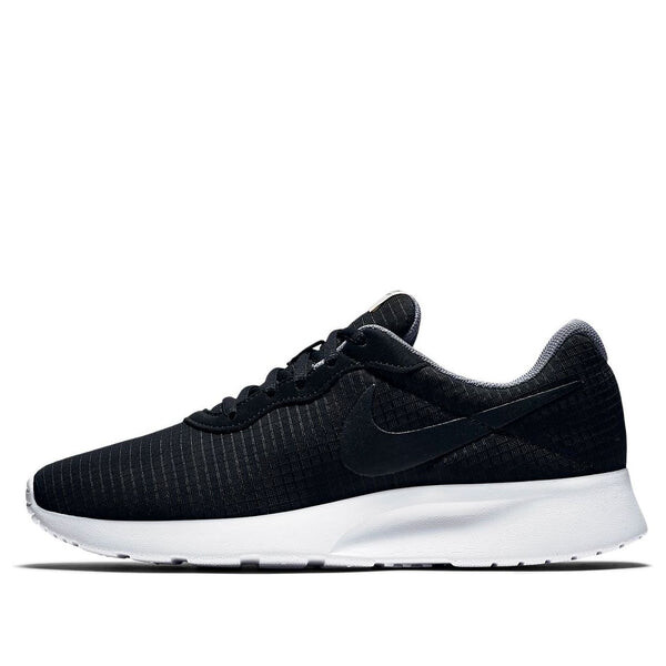 

Кроссовки tanjun Nike, черный
