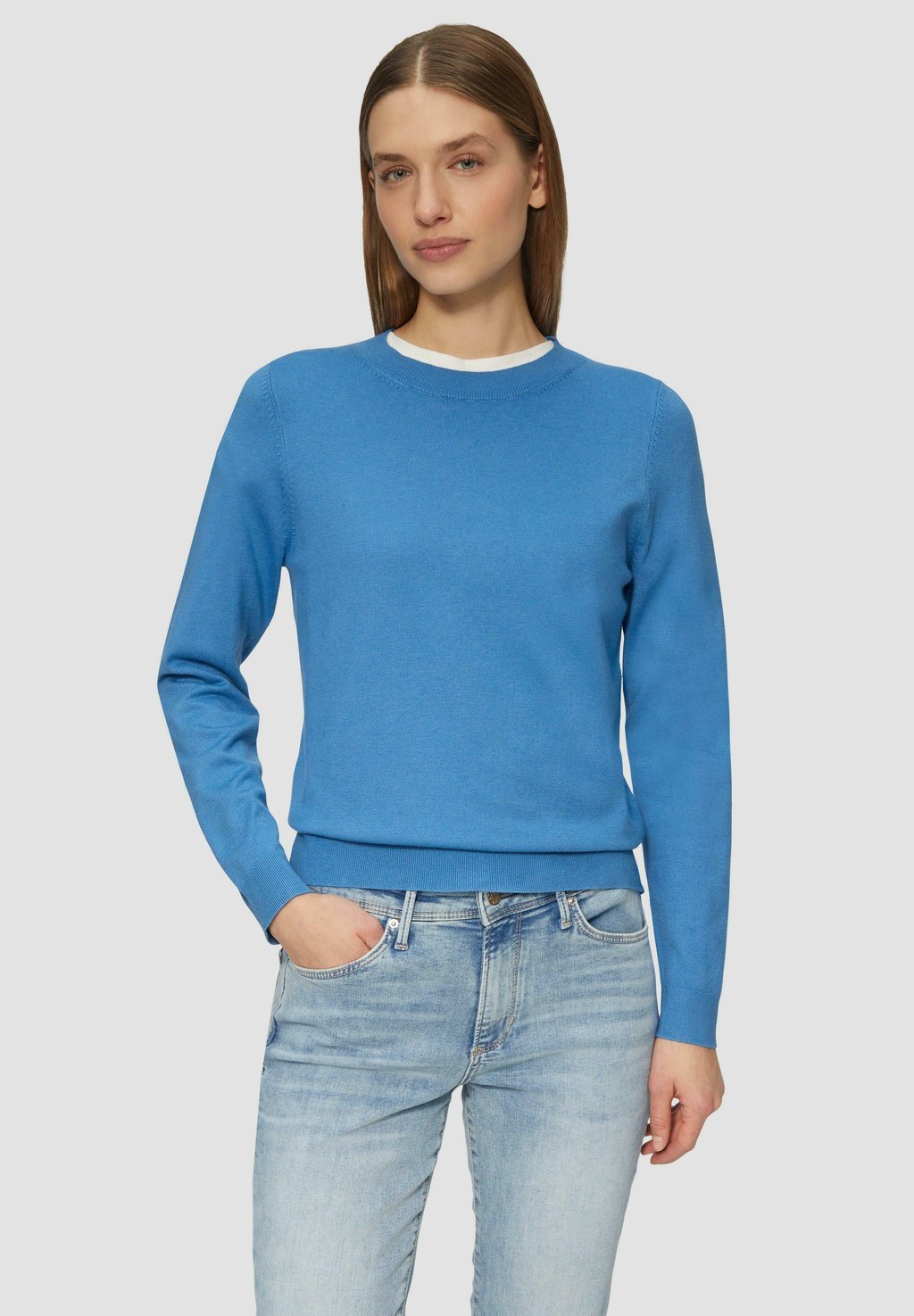 

Джемпер WEICHER MIT CREW NECK s.Oliver, синий