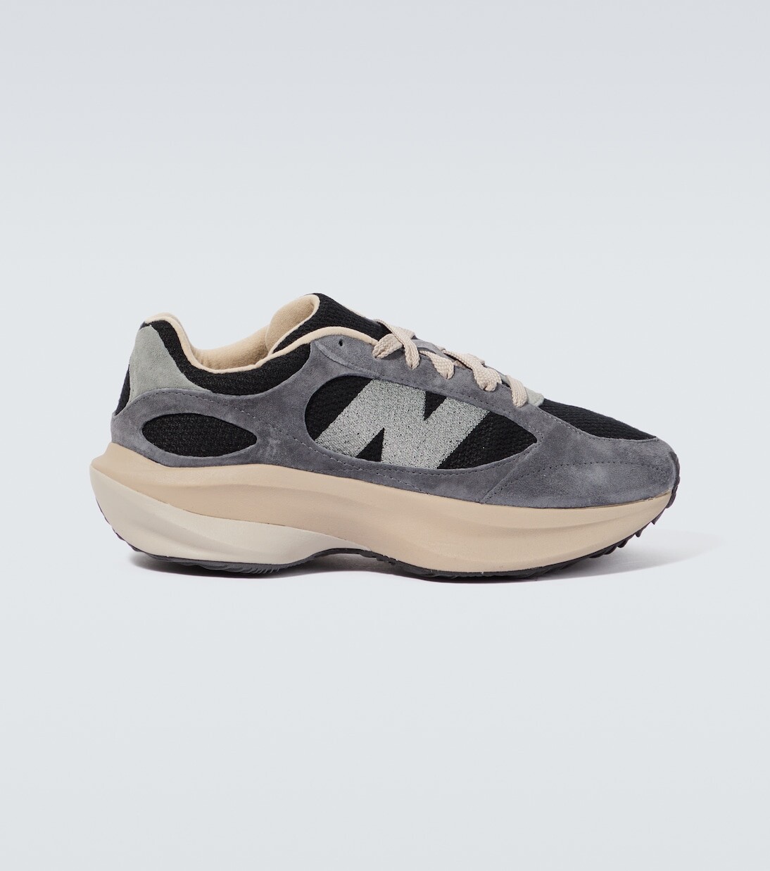 

Кроссовки wrpd runner с замшевой отделкой New Balance, серый