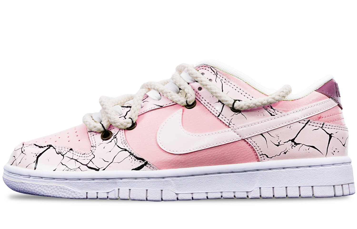 

Кроссовки Nike Dunk Skateboard Shoes Women's Low-Top White