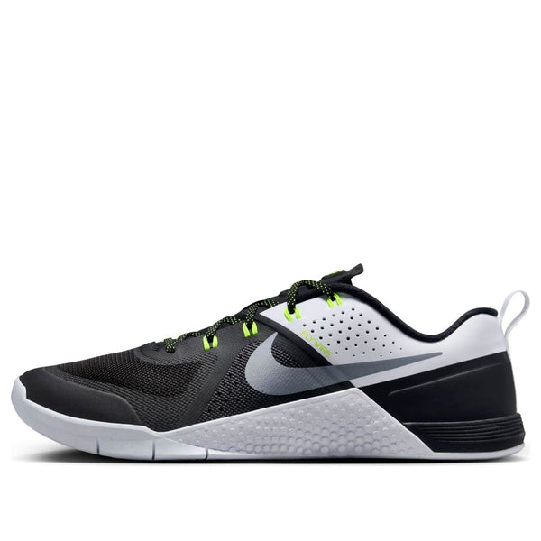 

Кроссовки metcon 1 og 'black white metallic cool grey' Nike, черный