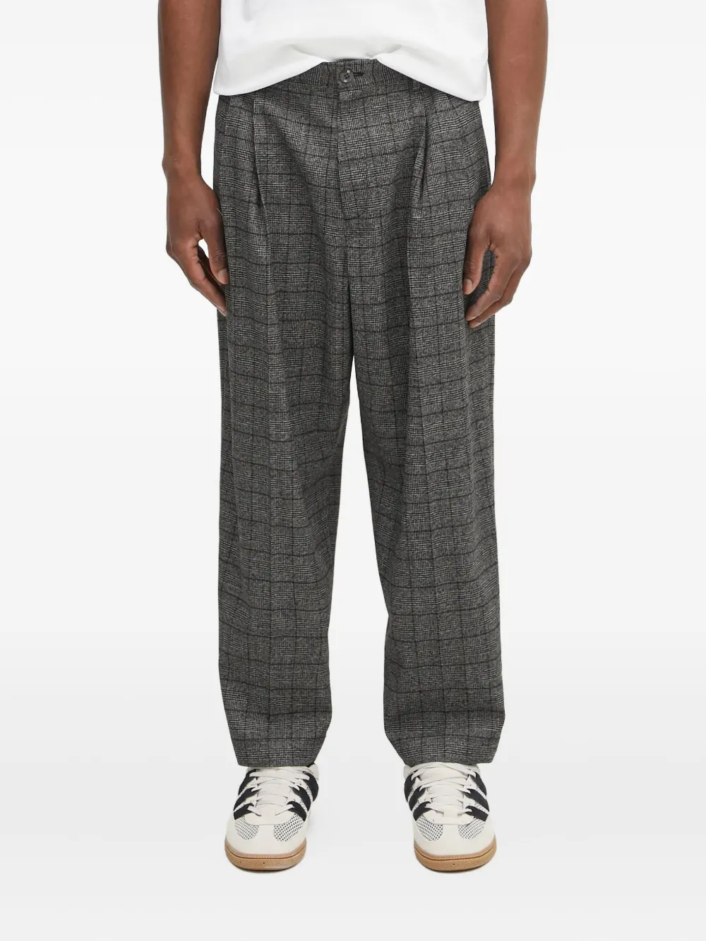 

Клетчатые брюки со складками Neighborhood, черный