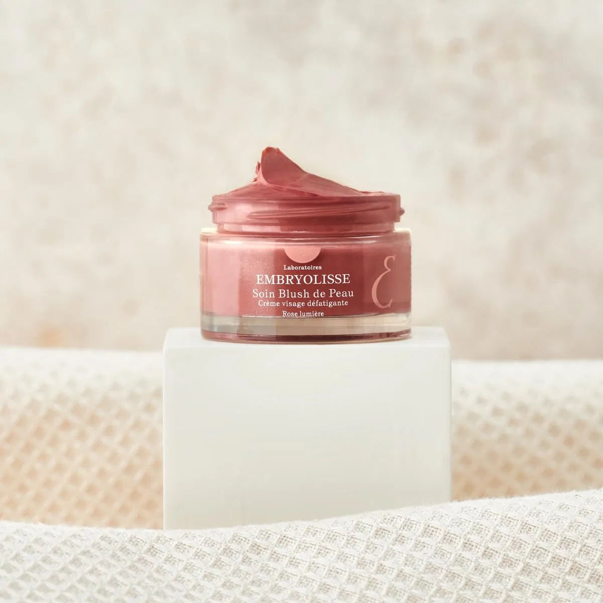 Крем для лица Embryolisse — Для сияния кожи Radiant Complexion Cream — фото 3