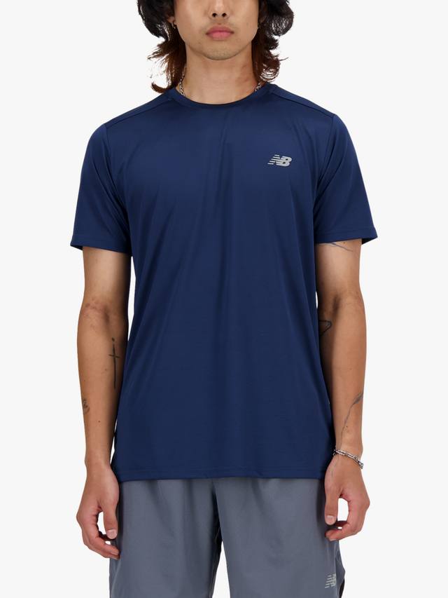 

Мужская спортивная футболка essentials New Balance, темно-синий