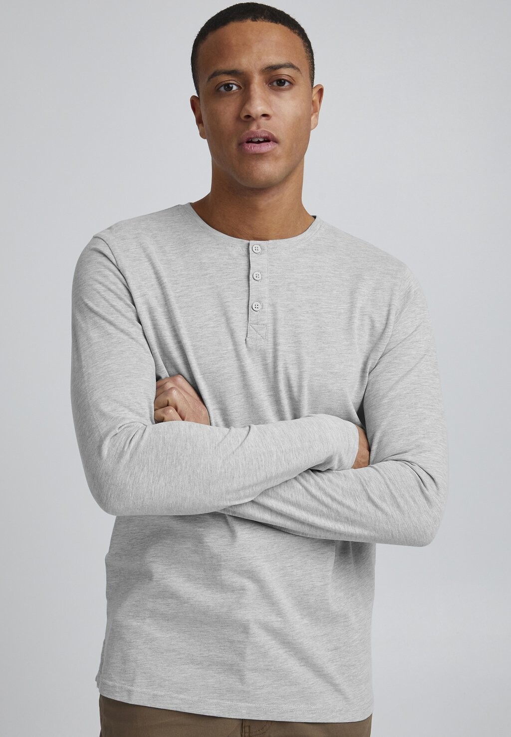 

Футболка с длинным рукавом Sdvinton Solid, цвет light grey melange