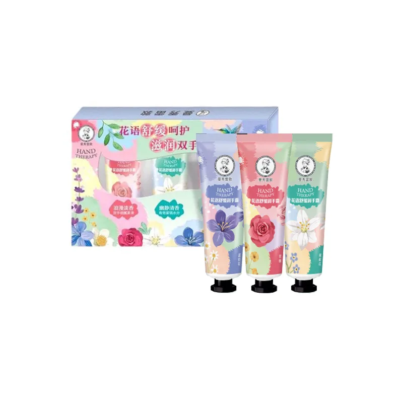 Mentholatum Подарочный набор увлажняющего ароматного крема для рук Flower Language, Three-Piece Set: Blue Lotus 30g+Jasmine 30g+Rose 30g