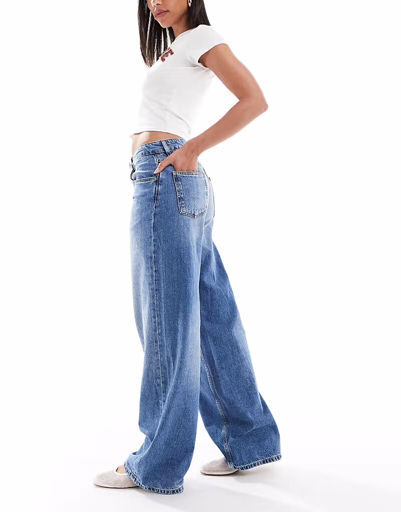 Женские джинсы Superdry Cult Wide-leg With A Mid-rise Waist, винтажный средне-синий — фото 3