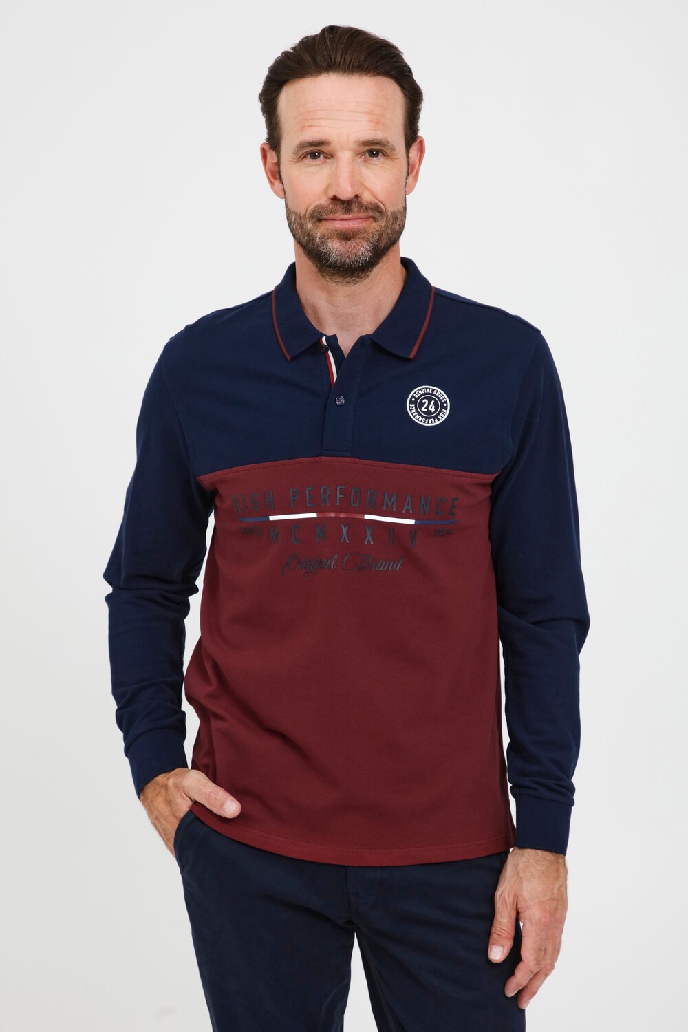 

Лонгслив FQ1924 Langarmshirt, красный