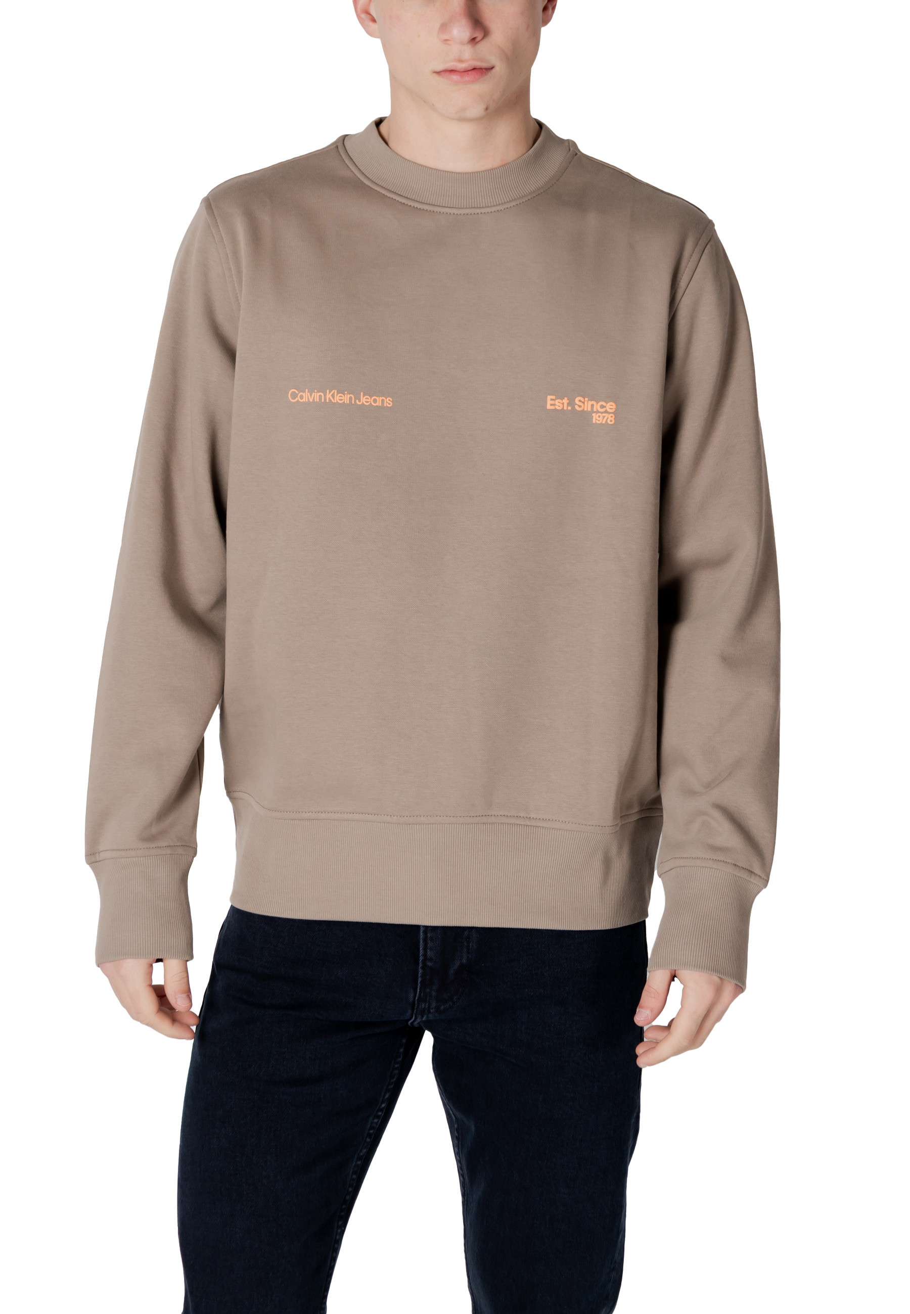 

Толстовки Calvin Klein Jeans