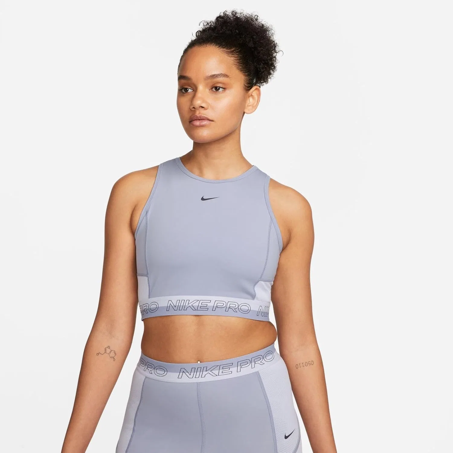 Топ для тренировок Nike Pro Dri-FIT, Indigo Haze/Oxygen Purple/Gridiron — фото 2