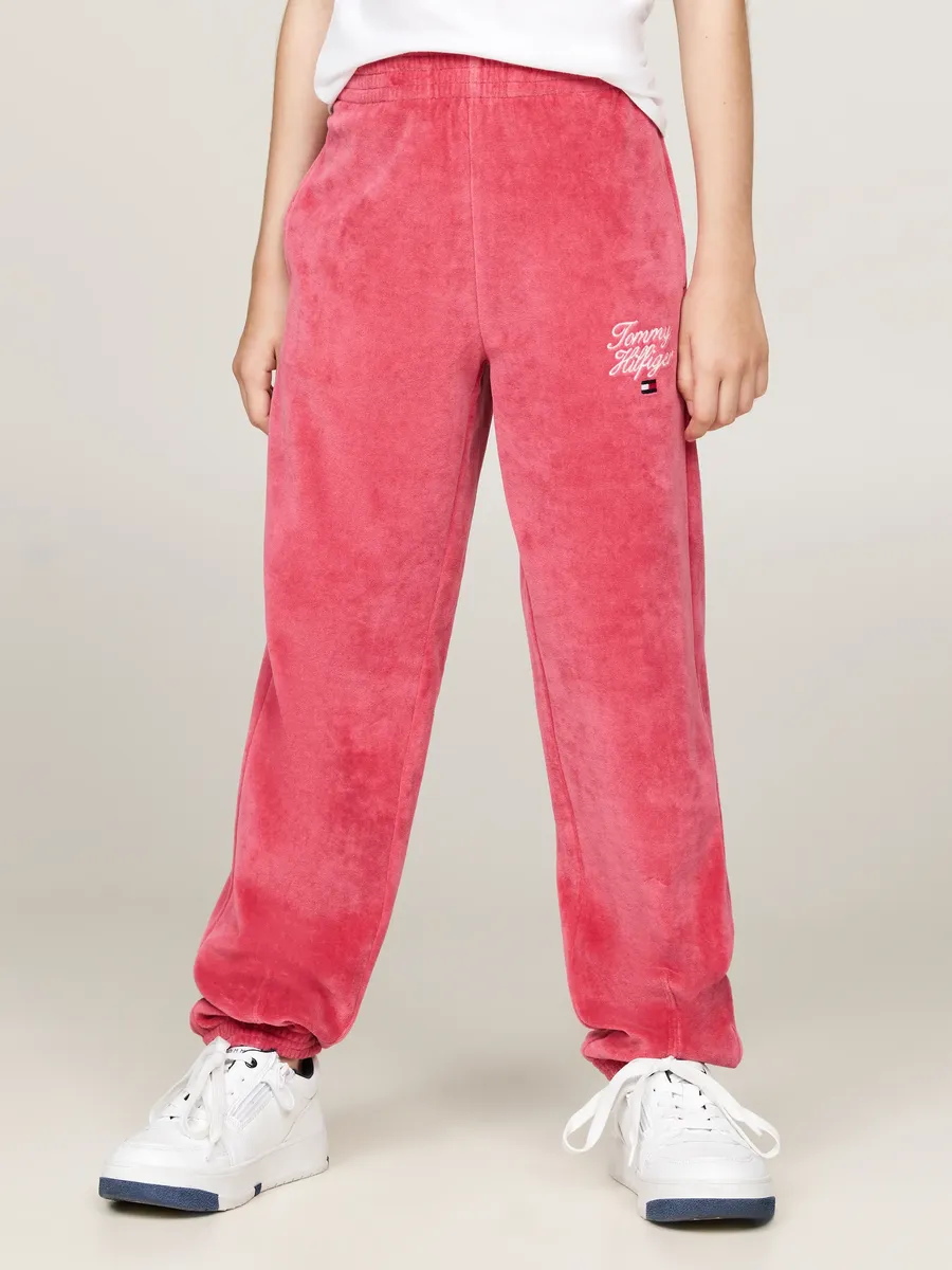 

Спортивные брюки Tommy Hilfiger "TH SCRIPT VELOR PANT" с вышивкой логотипа, розовый