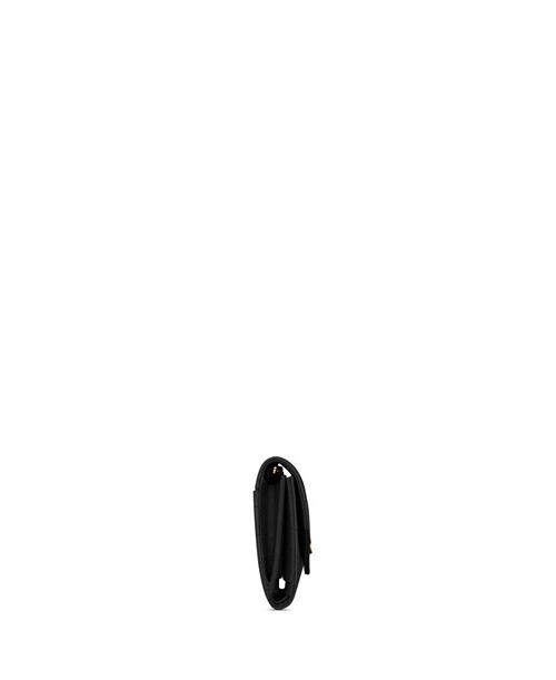 Клатч Cassandre с клапаном из кожи ягненка и блестящей кожи Saint Laurent, цвет Black — фото 2