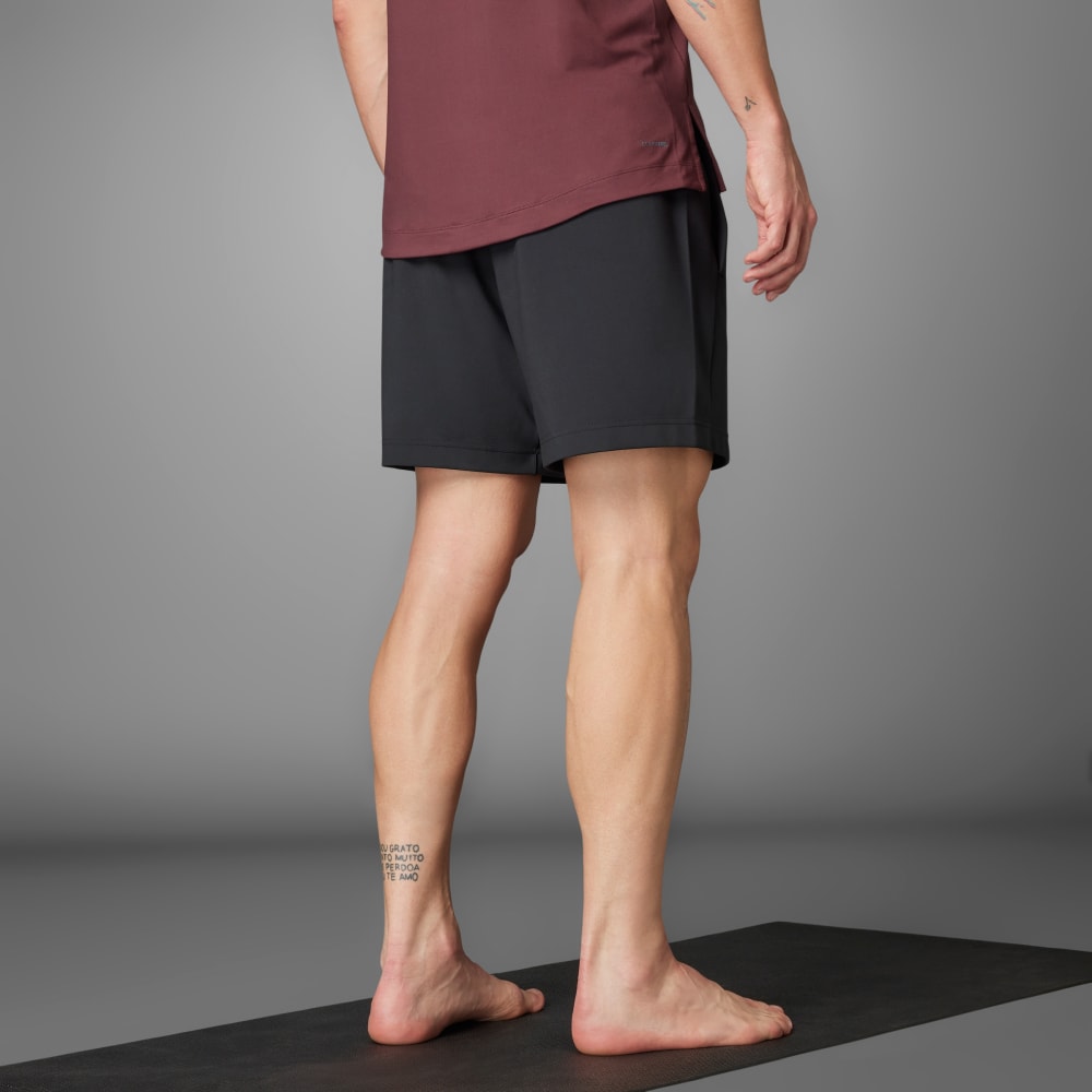 Спортивные шорты Adidas Puremotion Shorts, черный — фото 2