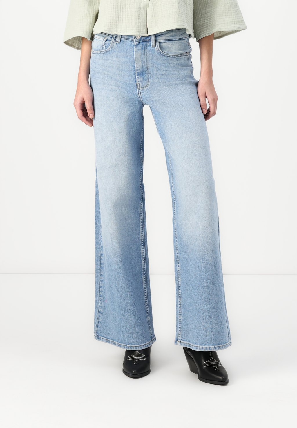 

Джинсы свободного кроя ONLMARLA LOOSE WIDE LEG ONLY, деним
