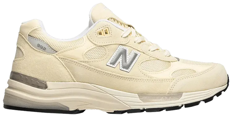 

Кроссовки New Balance Teddy Santis x 992 Made in USA 'Calcium', кремовый