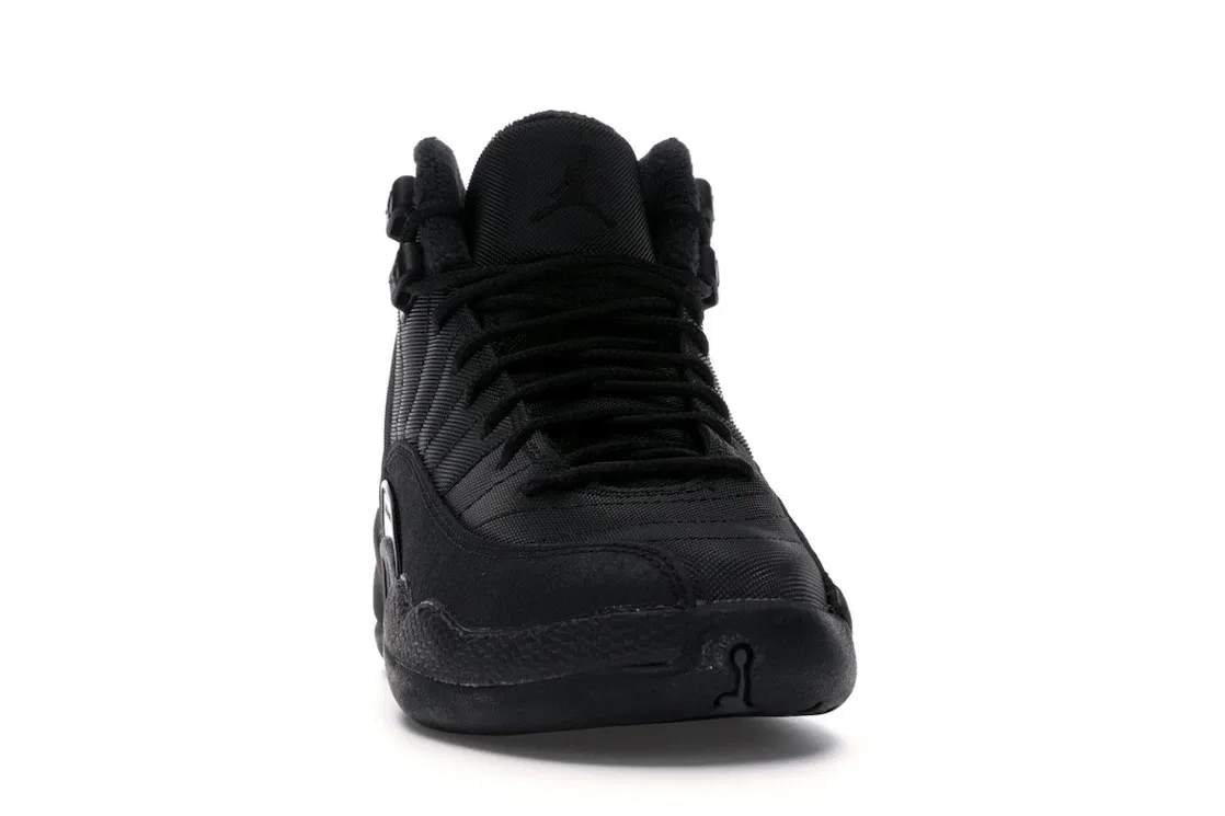 Детские кроссовки Lifestyle с водонепроницаемой пропиткой Jordan 12 Retro Winter Jordan, Color Black/Black-Anthracite — фото 2